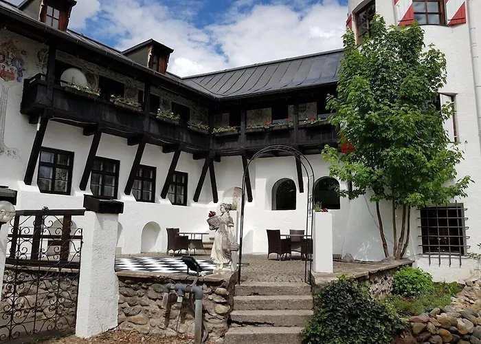 Family Hotel Schloss Rosenegg
