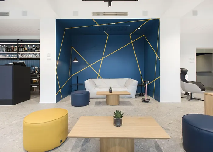 Hoody Active & Happiness Hotel