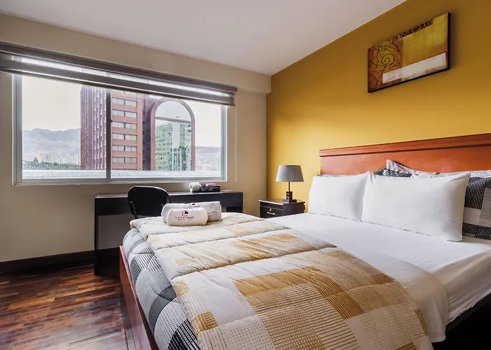 Luxstone Executive & Suites