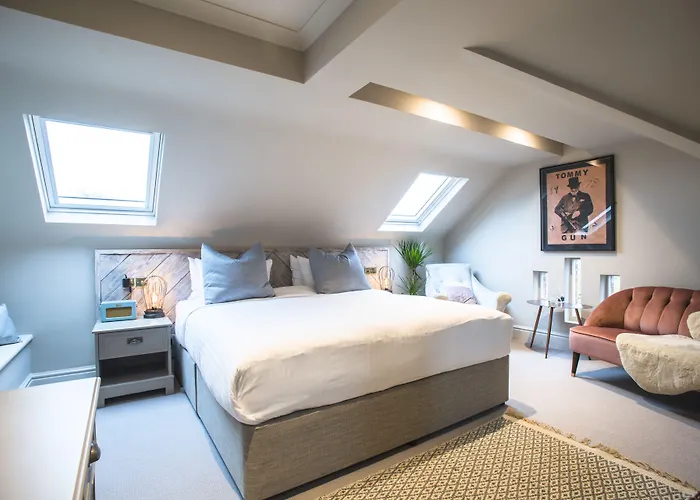 The Lodge Duxford