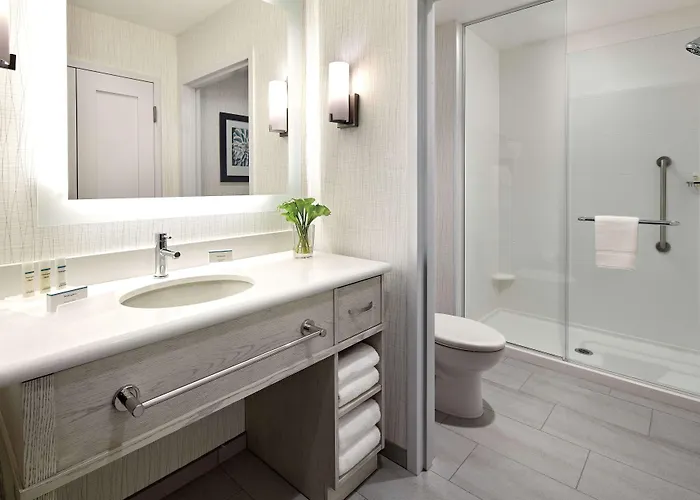 Homewood Suites By Hilton Long Beach Airport