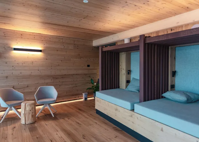 X Alp Hotel