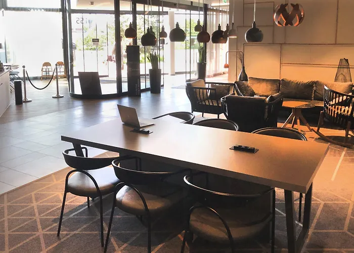 Holiday Inn - The Niu, Hub Dusseldorf Messe By Ihg