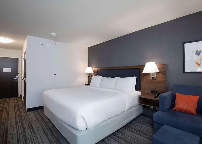 Comfort Inn & Suites
