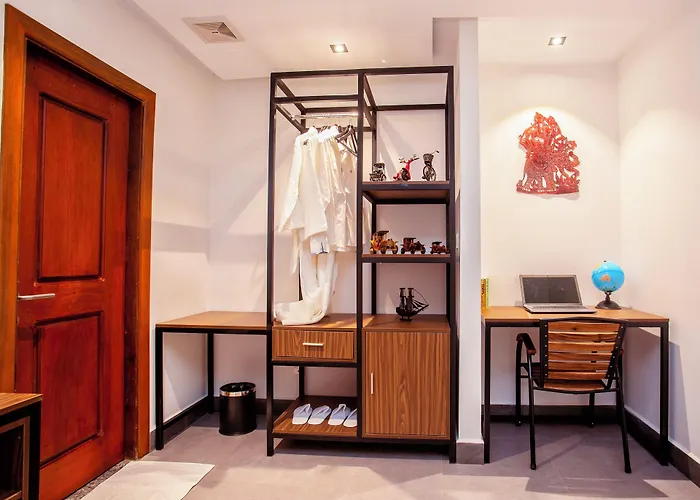 Le Botum Hotel