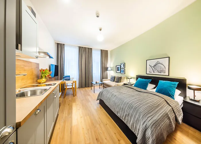 Jimmy'S Apartments Emerald