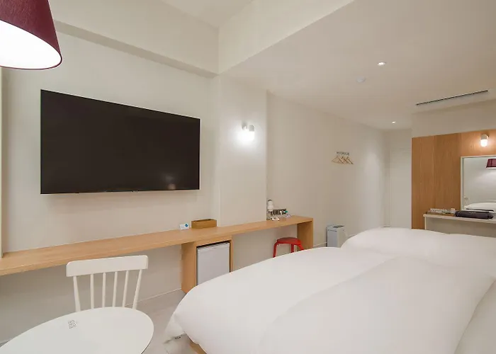 Blo By Blo Hotel