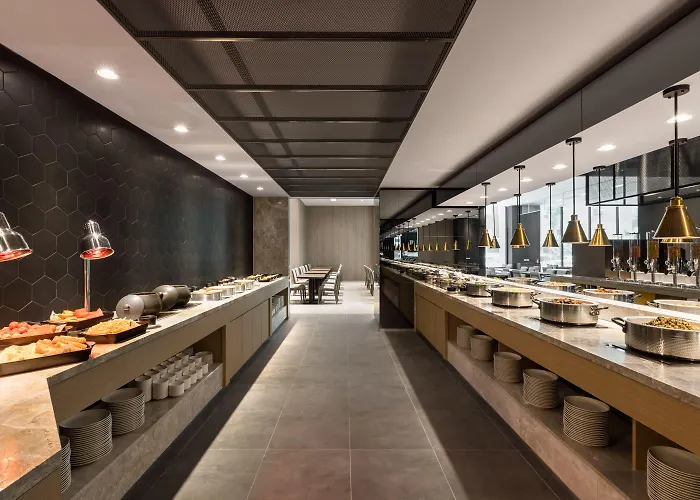 Lakeshore Hotel Tainan