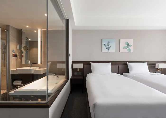 Lakeshore Hotel Tainan