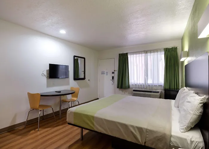 Motel 6-Santa Fe, Nm - Downtown
