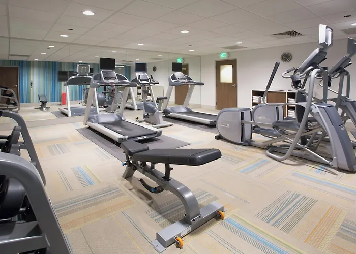 Holiday Inn Express & Suites - Calgary Airport Trail Ne By Ihg