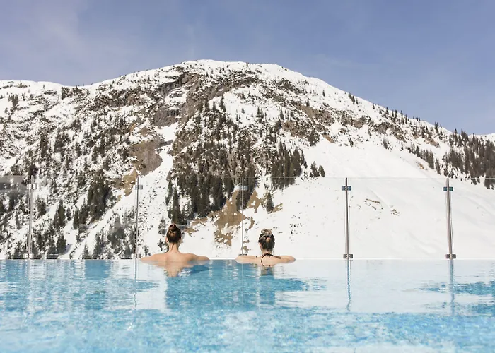 Alpenparks Hotel & Apartment Arlberg Warth Mit Pool