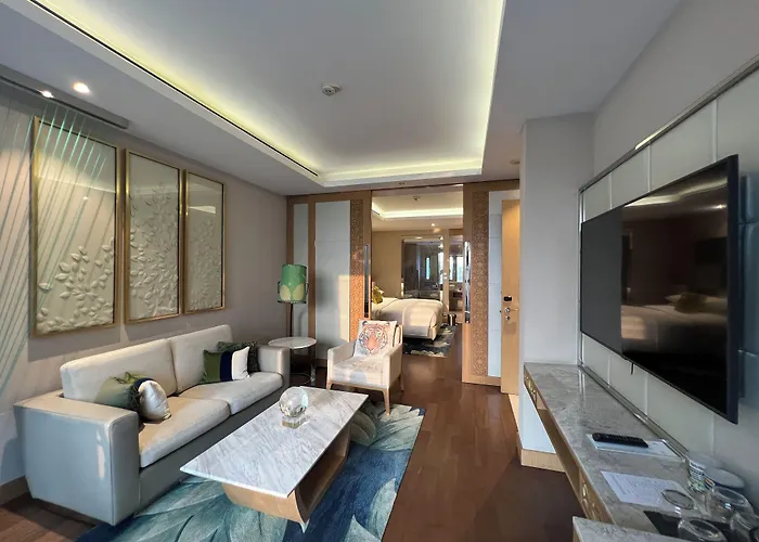 Renaissance Dhaka Gulshan Hotel