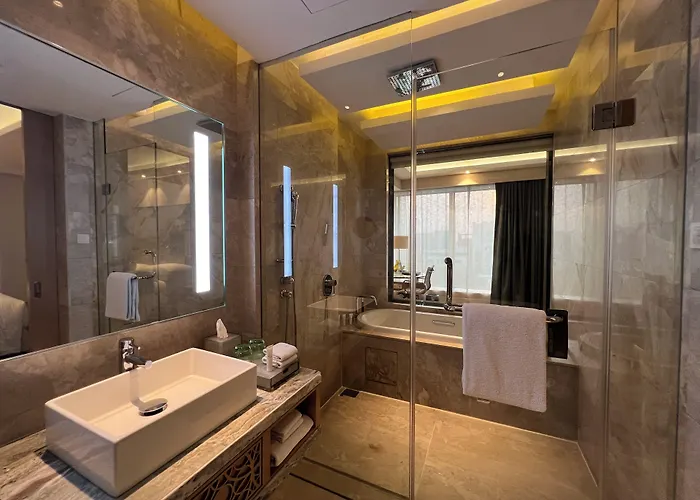 Renaissance Dhaka Gulshan Hotel