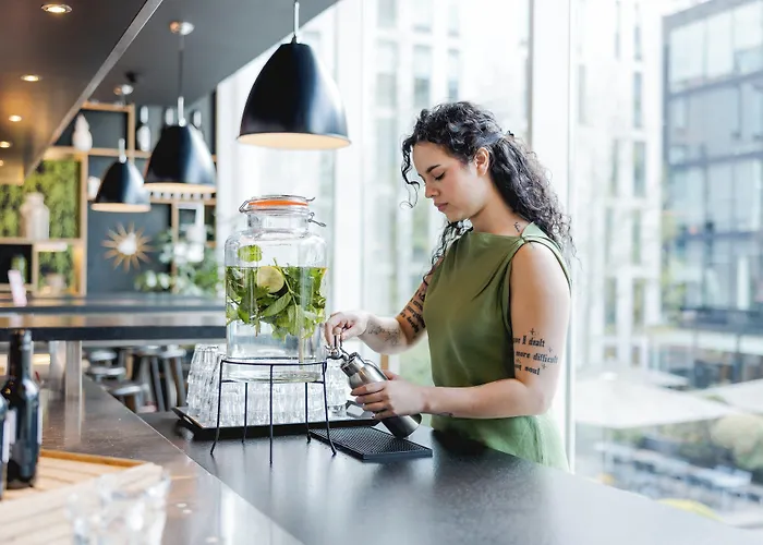 citizenM London Victoria Station