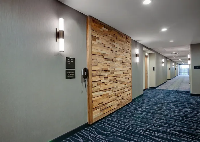 Fairfield Inn & Suites Bardstown