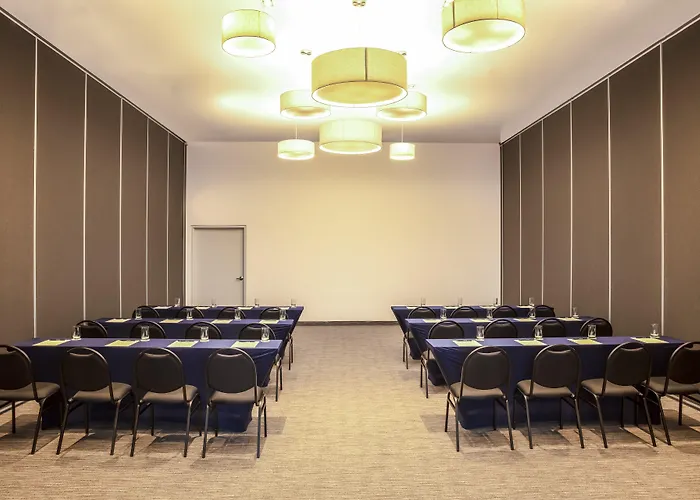 Fiesta Inn Parque Puebla