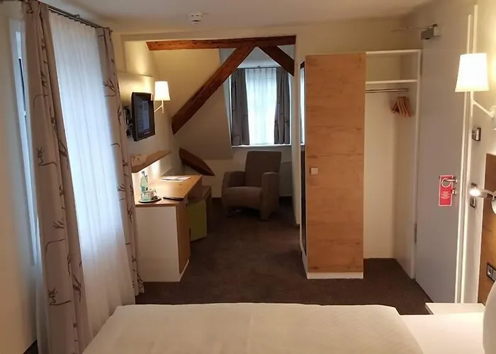 Hotel Jaegerhaus In Esslingen