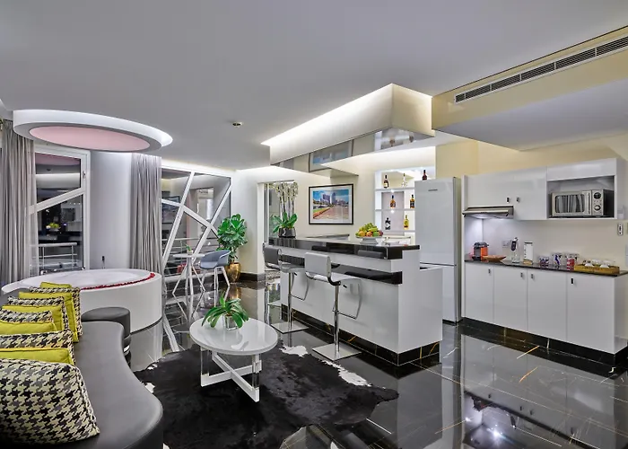 Sodeco Suites