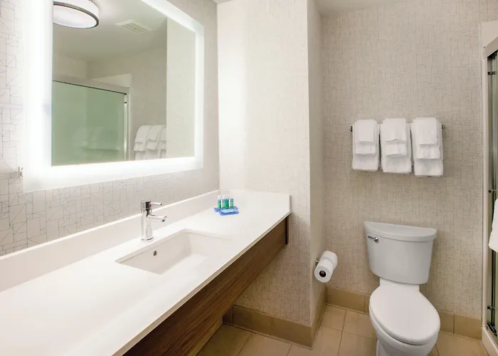 Holiday Inn Express & Suites - San Jose Airport By Ihg