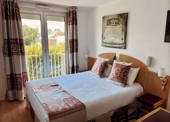 Kyriad Direct Arpajon