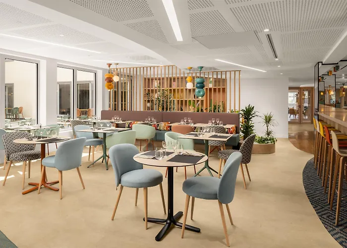 Hampton By Hilton Paris Charles De Gaulle Airport