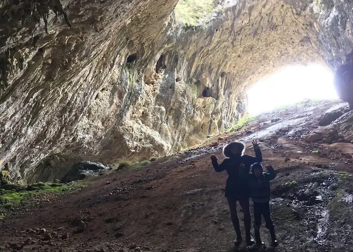 Flash Jacks Of Gundagai