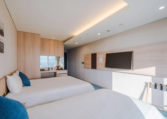 Hotel Bridge Seogwipo