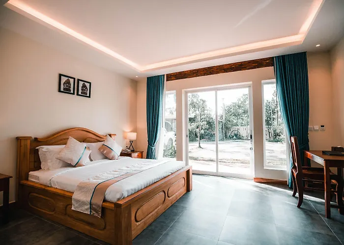 Sokchea Kampot Hotel