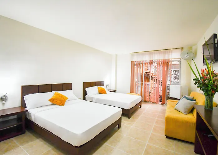 Hotel Mónaco Armenia