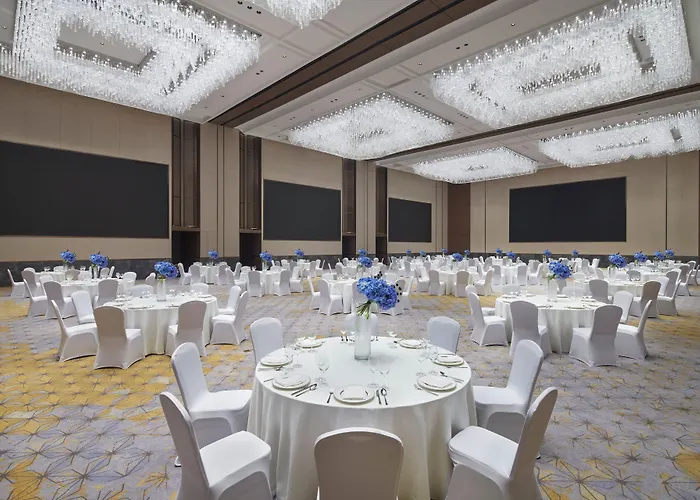 Intercontinental Zhengzhou By Ihg郑州丹尼斯广场洲际酒店