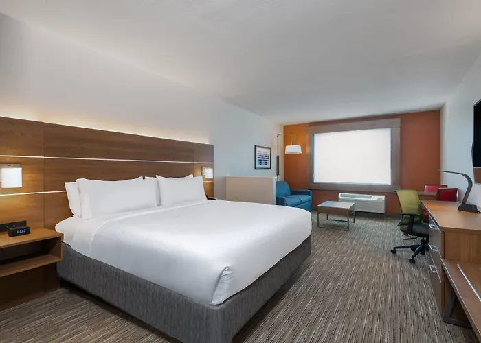 Holiday Inn Express & Suites - Colorado Springs South I-25 By Ihg