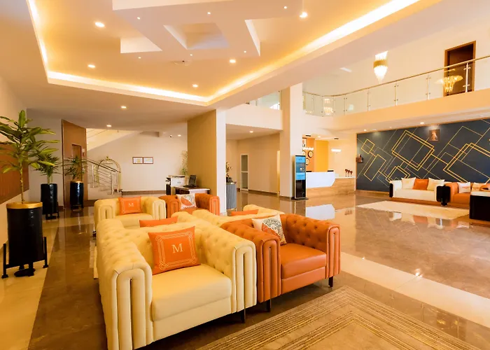 The Hut Restaurant & Boutique Hotel