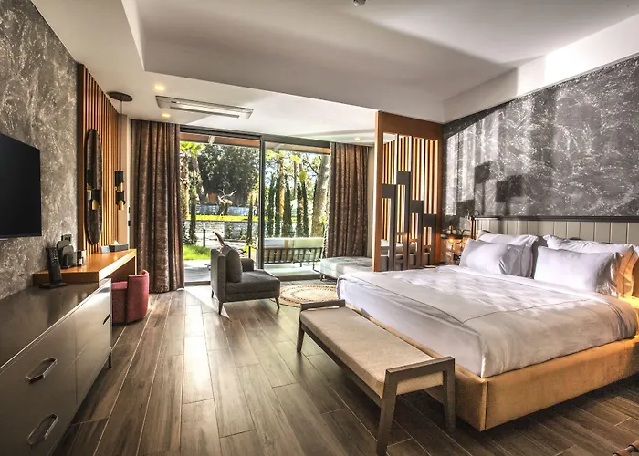 Unique Life Style Hotel