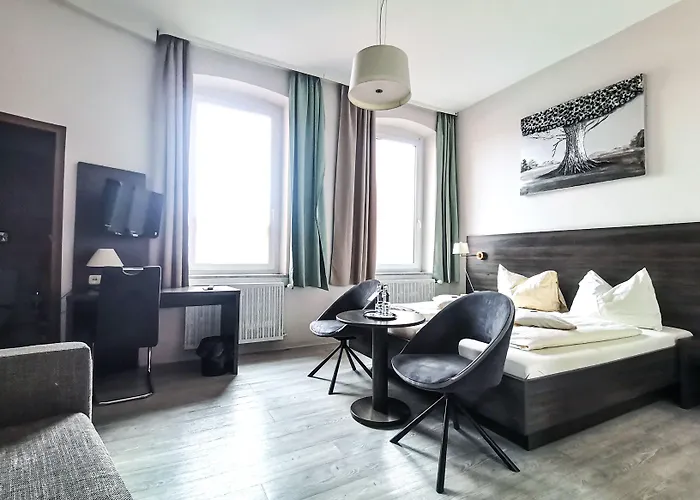 Hotel Kitzinger Hof An Der B8