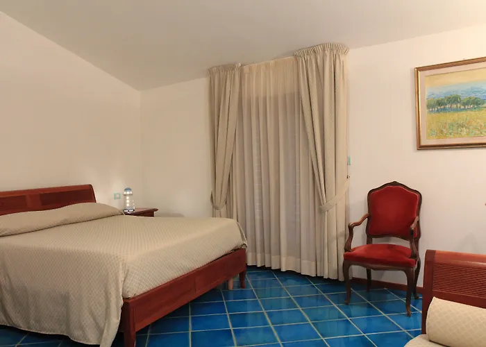 Hotel Pisacane