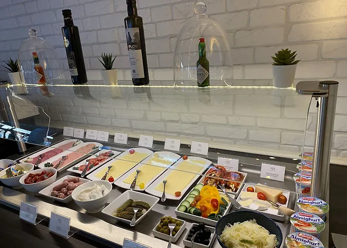 Hotel Bitzer Backnang Zentrum 24h Check In Frühstück zubuchbar gratis Parkplätze