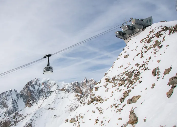 Le Massif Hotel & Lodge Courmayeur - The Leading Hotels Of The World