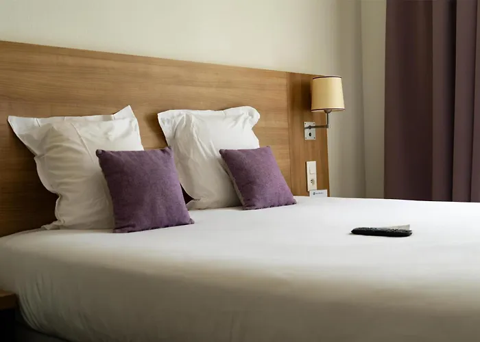 Best Western Rives de Paris La Defense