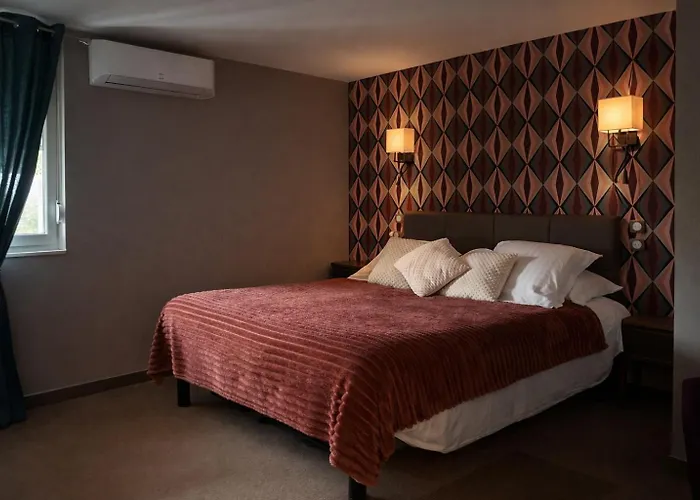 Hotel Restaurant SPA Le Relais Des Moines - Logis de France