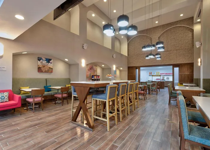 Hampton Inn & Suites Corsicana