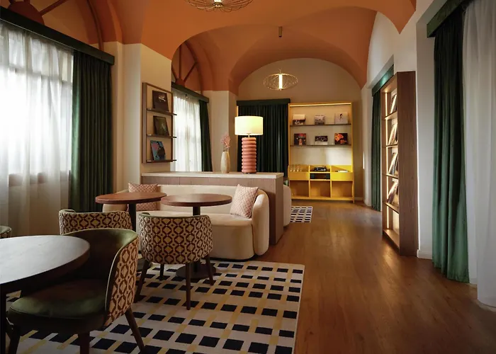 Rosetta Hotel Perugia Tapestry Collection By Hilton