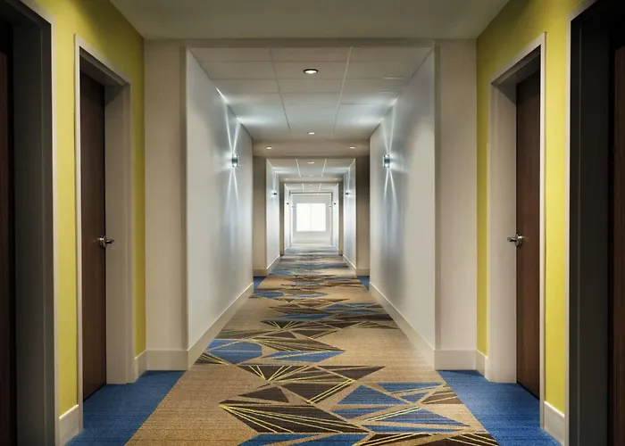 Holiday Inn Express - Alliance By Ihg