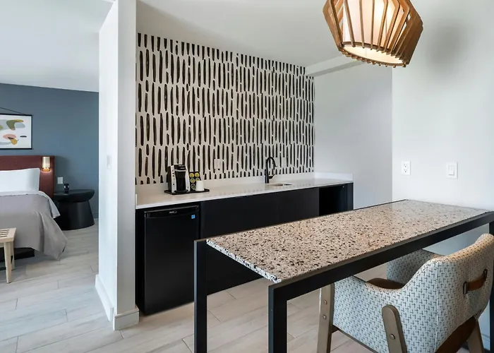 Atwell Suites Miami Brickell By Ihg