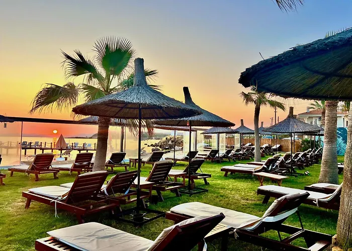 Anda Beach Bistro & Rooms