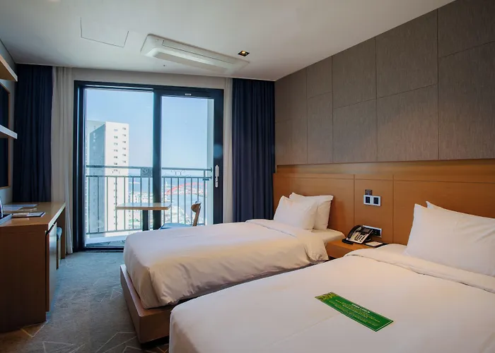 Sea Cruise Hotel