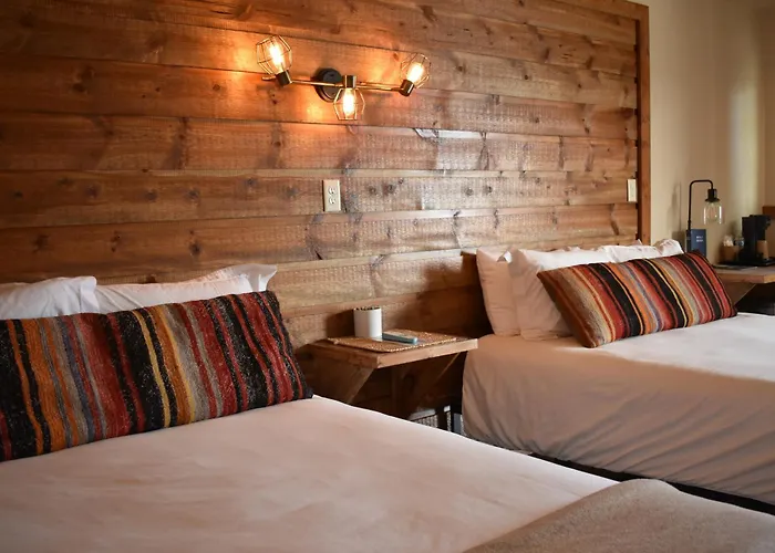 Horseshoe Bend Motel