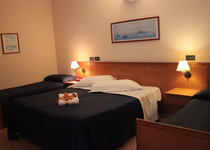 Lion'S Hotel