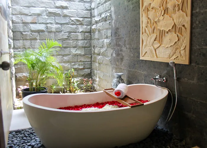 Kubu Benoa Guest House