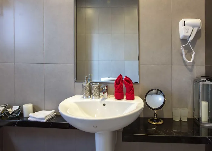 Loumage S Suites&Spa